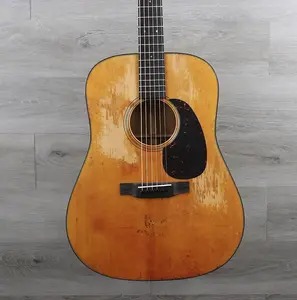 Martin D-18 StreetLegend Natural