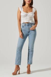 Топ Rosita в белом цвете ASTR