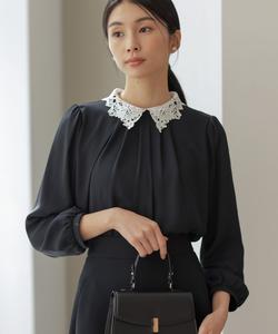 Блузка из жоржета и шифона с кружевным воротником Suite L, цвет Navy [075]