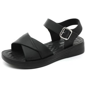 Женские сандалии Warrior One Strap на платформе 2 см черные