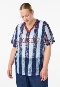 Блуза Zizzi MIT DETAILS UND STATEMENT-PRINT, Open Air W Stripe/Light Blue