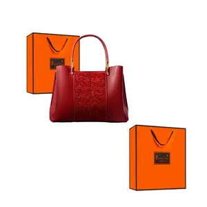 PAYOT Сумка через плечо из искусственной кожи, Burgundy