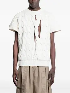 Свитер вязаный косами с вырезами Hed Mayner, молочно-белый