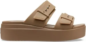 Женские ботильоны Crocs Brooklyn с низким клином и пряжкой, хаки