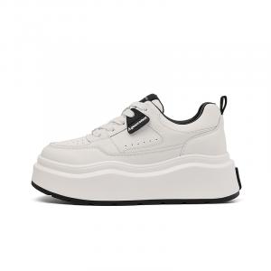 Легкие низкие кроссовки для скейтбординга, увеличивающие рост, для женщин AQUASCUTUM, White Black