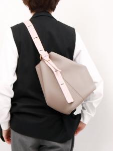 Cachecache / Мягкая сумка-хобо из зернистой искусственной кожи