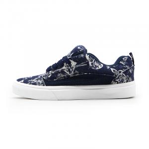 Глубокий космос Противоскользящие устойчивые к истиранию дышащие низкие скейтбордские кроссовки унисекс синий YIBONI