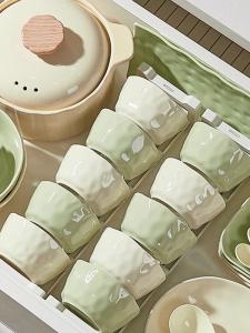 Ceramics Набор кремовых тарелок и мисок для дома с подглазурной росписью, полный комплект керамической посуды, комбинация суповых мисок, подарок на новоселье, набор на 6 персон смешанных кремовых оттенков 33 предмета в подарочной упаковке