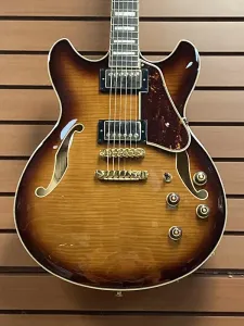 Ibanez Artcore Expressionist AS93FM в цвете Violin Sunburst