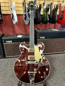Gretsch G6122T-62 VINTAGE SELECT EDITION '62 CHET ATKINS COUNTRY GENTLEMAN Полая гитара с тремоло Bigsby 2023 - Ореховая морилка