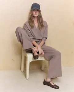 Женский джемпер с воротником-поло Easy Wear, коричневый