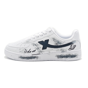 Износостойкие и легкие низкие кроссовки для скейтбординга Air Force One для женщин Gothic Planet XTEP, Gothic Planet (Without Charm Version)