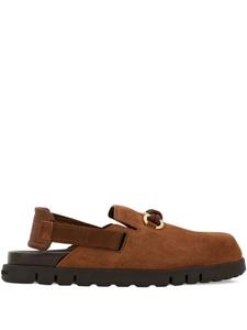 Сандалии на плоской подошве с пряжкой Gancini Ferragamo, коричневый