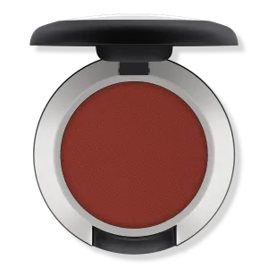 Матовые тени для век Powder Kiss MAC, Devoted to Chili (rusty brown)