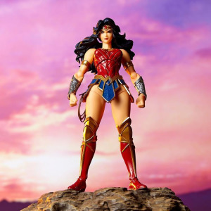 Фигурка Kaiyodo DC Comics,  Amazing Yamaguchi Revoltech No.017 Wonder Woman, 15 см