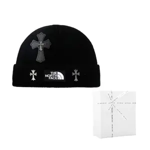 Нейлоновая шапка унисекс THE NORTH FACE, черный