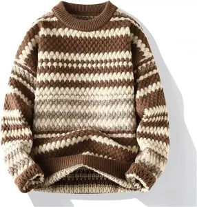 Мужской свитер с круглым вырезом и полосками