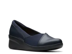 Слипоны Suttyn Walk Wedge Slip-On Clarks, темно-синий
