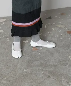 Велюровые носки-таби с люрексом Tricot, цвет 94L.Gray