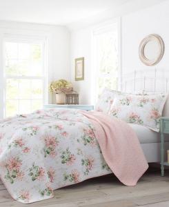 Комплект постельного белья Honeysuckle Cotton, двусторонний, 3 предмета, размер King Laura Ashley, розовый