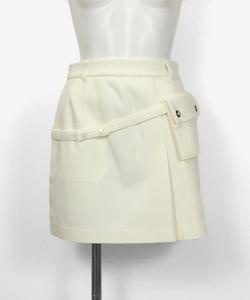 Юбка с боковыми складками и клатчем