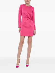 Атласное платье с перекрученными деталями Silvian Heach, розовый