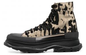 Ботинки Graffiti Tread Slick Boot бежево-черные Alexander Mcqueen