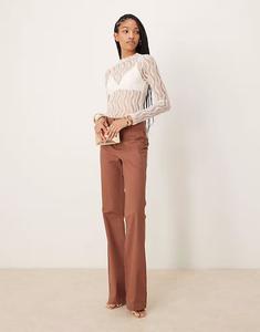 Высокие расклешенные брюки с накладными карманами абрикосового цвета Asos Design