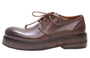 Женские туфли с круглым носком на шнуровке Marsèll