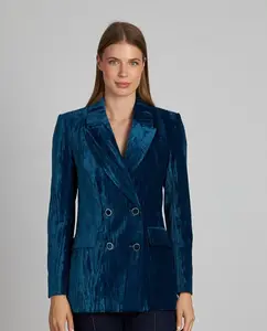Женский однотонный бархатный блейзер с передними карманами Alma en Pena, темно-синий