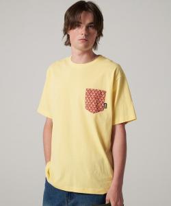 Футболка с коротким рукавом, с карманом, принт Eddie Bauer, светло-желтый