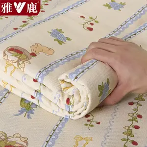 Yalu Простыня 230х270 см из грубого хлопка, цвет Strawberry Farm