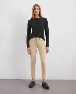 Женские брюки модели Lulea slim из смеси лиоцелла и хлопка MARC  O'POLO, бежевый