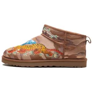 Классические ультра мини ботинки palace chestnut camo UGG, коричневый