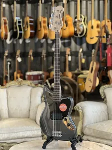 Бас-гитара Squier Affinity Jaguar, цвет Charcoal Frost Metallic