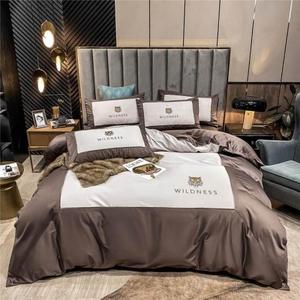 FGDSEEEKJUFHH Комплект постельного белья из стеганого хлопка в технике пэчворк с вышивкой красного и синего цвета