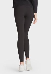 Леггинсы «бесшовные» непрозрачные женские FALKE, черный