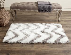 Ковер SAFAVIEH, 69 x 122 см, Barcelona Shag Collection Ivory / Silver BSG320A ручной работы шеврон