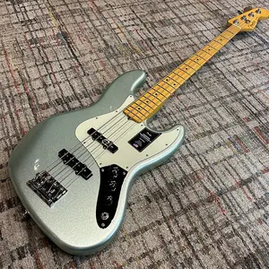Fender American Professional II Jazz Bass с грифом из клена 2020 - настоящее время - Mystic Surf Green