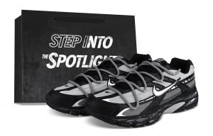 Инициатор амортизация, износостойкие низкие кроссовки унисекс Nike, серебристо-черный