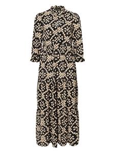 Платье до колена More & More