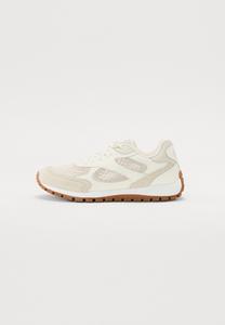 Кроссовки BELLA  Marc O'Polo, белый