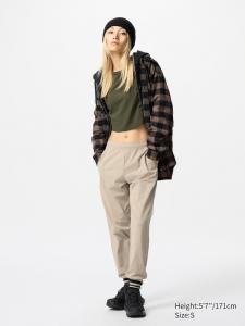 Ультраэластичные джоггеры Airism Uniqlo, цвет 32 бежевый