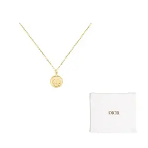 Классическая серия кулонов CD металлические ожерелья для женщин DIOR, золотой