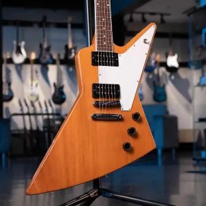 GIBSON 70S EXPLORER - АНТИЧНЫЙ НАТУРАЛЬНЫЙ