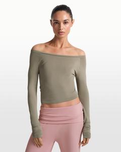 Топ Nike x SKIMS Stretch Knit Women's Off-Shoulder Long-Sleeve, темно-зеленый