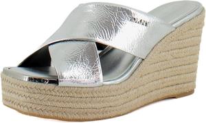 Женские сандалии DKNY Maryn на клине с цепочкой, серебро