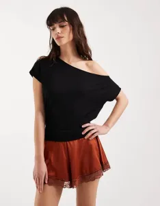 Черный топ с открытыми плечами и завязками на талии Motel Lola