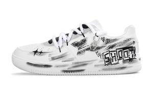 XTEP Air Force One нескользящие износостойкие низкие скейтерские кроссовки мужские черно-белые, цвет Black White