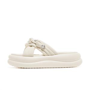 Шлепанцы женские черный/белый Josiny